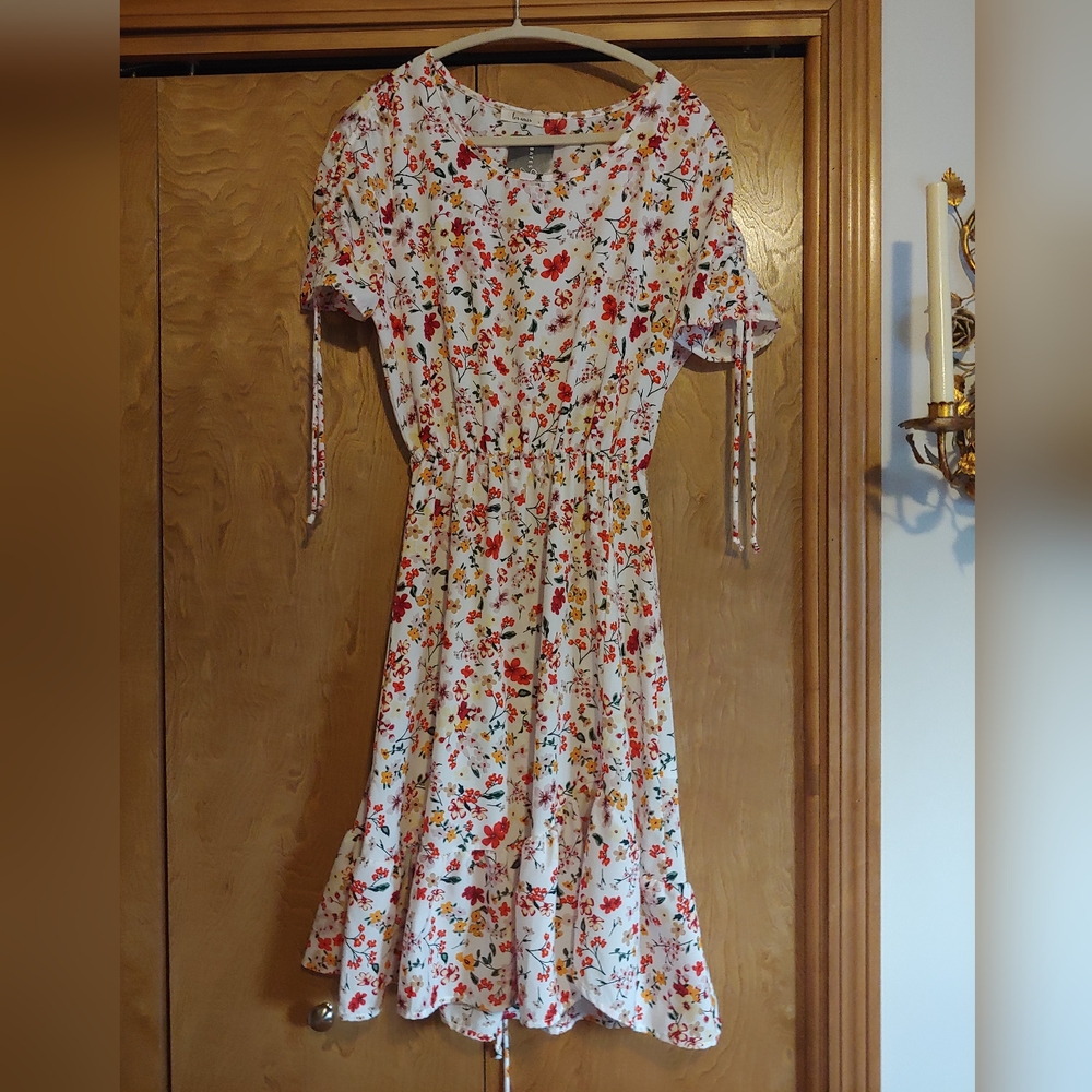 Bates Sister Boutique - Floral Dress